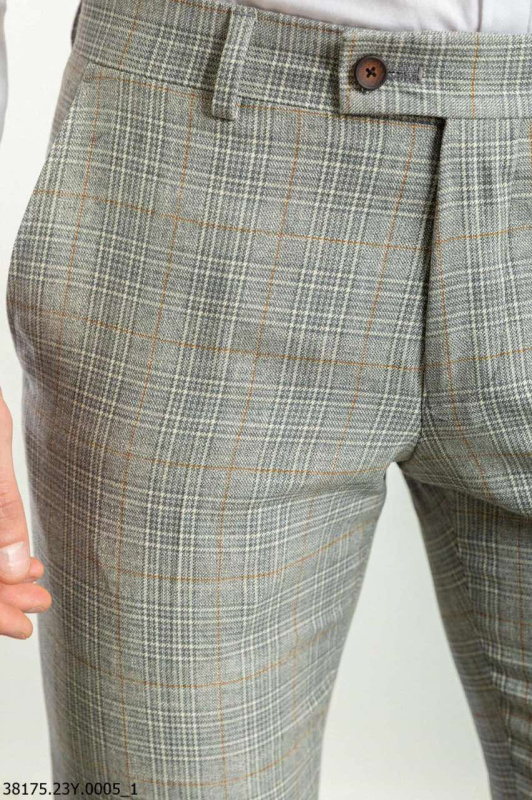 Фото товара Брюки світло-сірі в клітинку MCR 38175, артикул: 38175-1 Брюки