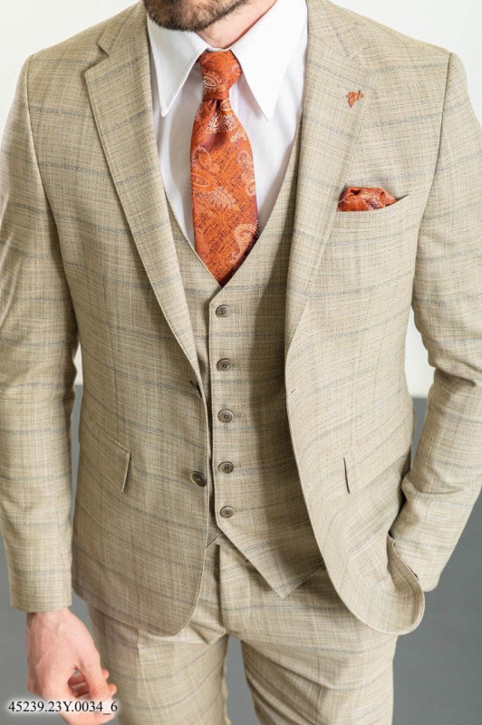 Фото товара Костюм трійка бежевий в голубу клітинку MCR, артикул: 45239-1 костюм 3 зріст ( 164-178 )