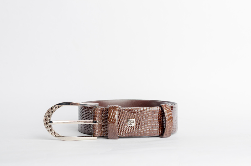 Фото товара Ремень лаковый коричневый FABIO DIVAYO, артикул: 12000500 Ремені