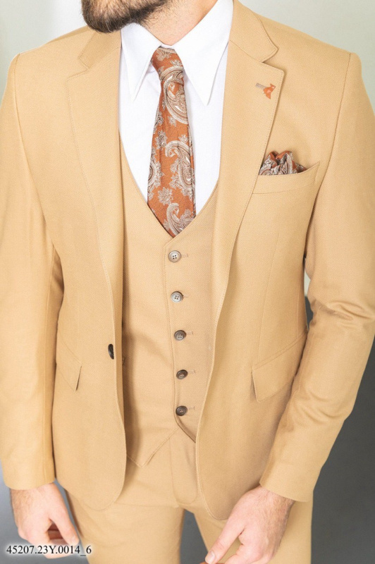 Фото товара Костюм  трійка темно-бежевий текстурний  MCR, артикул: 45207-1 костюм 3 зріст ( 164-178 )