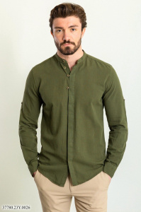 Фото Сорочка темно-зелена лляна MCR артикул: 37780-3 Приталені