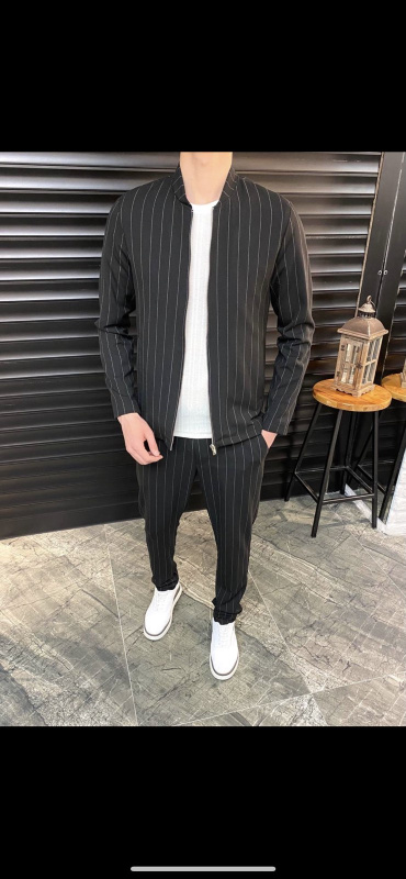 Фото товара Костюм чорний в смужку  на блискавці TAWIL, артикул: 5124-3 костюм 3 зріст ( 164-178 )