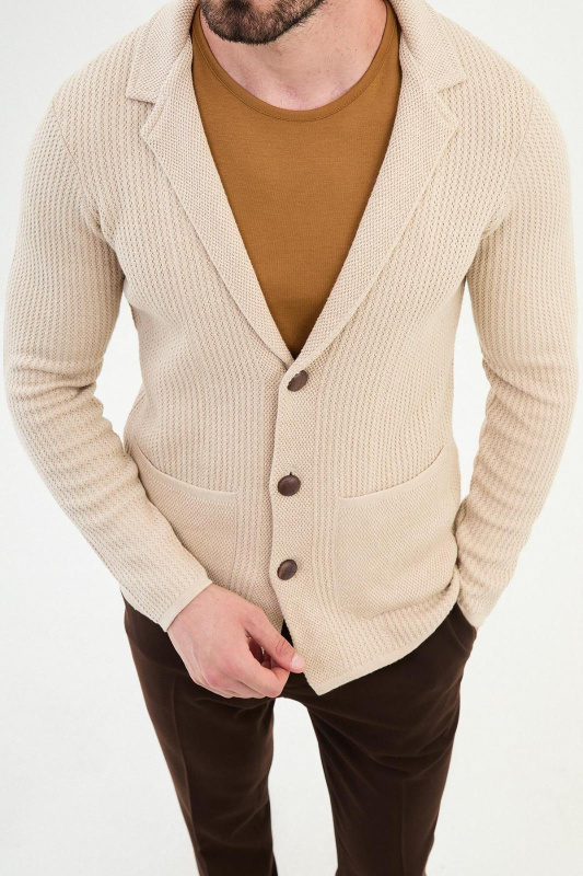 Фото товара Кардиган бежевий трикотаж накладні кишені MCR, артикул: 11238-340 Кардигани