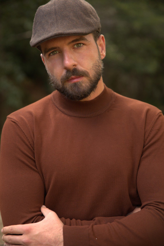 Фото товара Светр гольф темно- коричневий однотонний MCR, артикул: 11357-60 Светри , Кофти поло