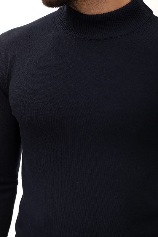 Фото товара Светр гольф темно-синій однотонний MCR баталл, артикул: 11357-40 Светри , Кофти поло